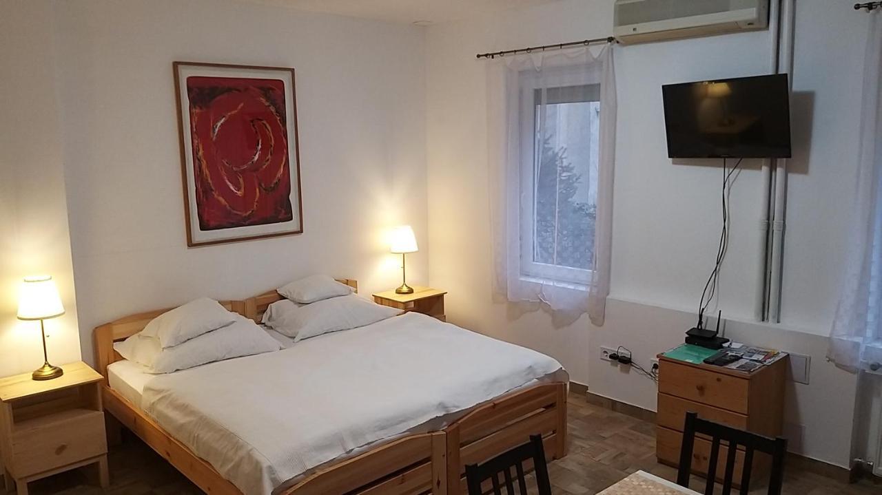 O-Ujlak Apartman Budapest Exterior photo